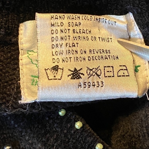 🎄Quacker Factory Unisex 3D Knit Black Cotton Ramie Blend Grandmacore Sweater - Picture 5 of 8